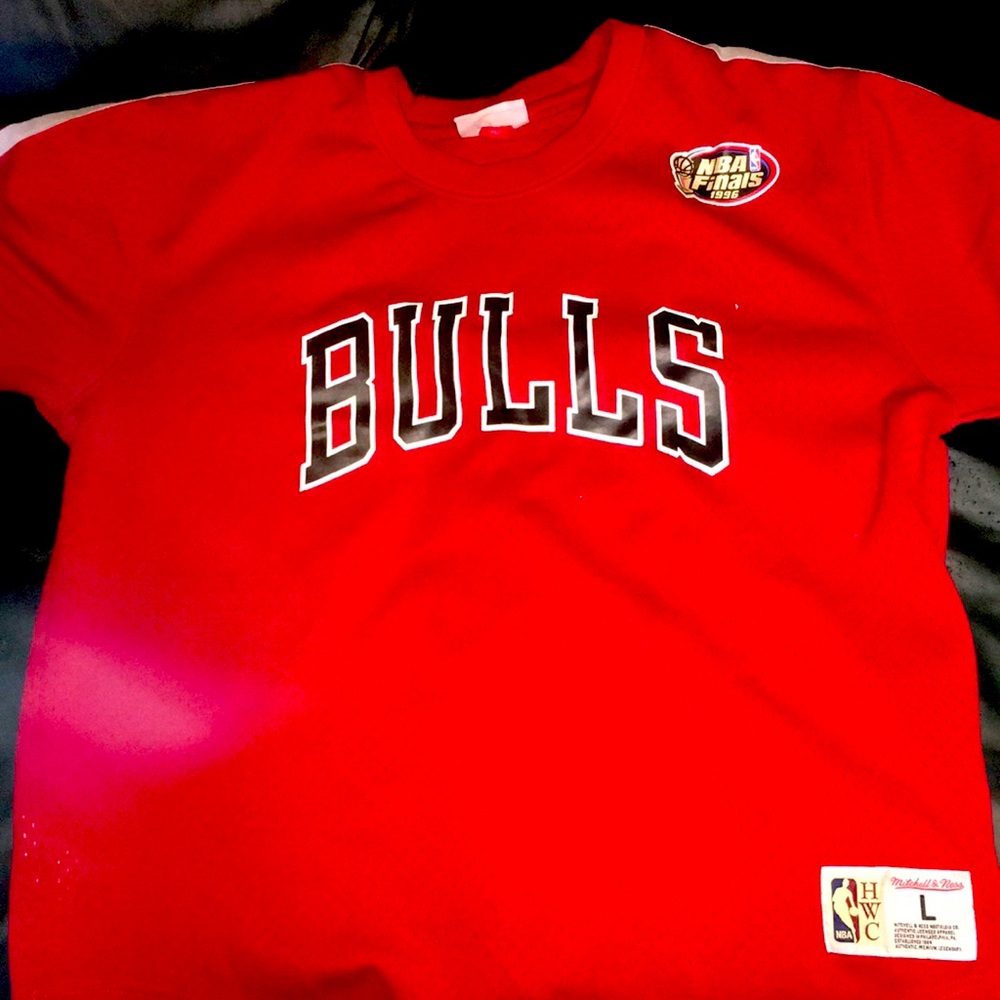 Bulls Mitchell & Ness 1996 NBA Finals Shootaround